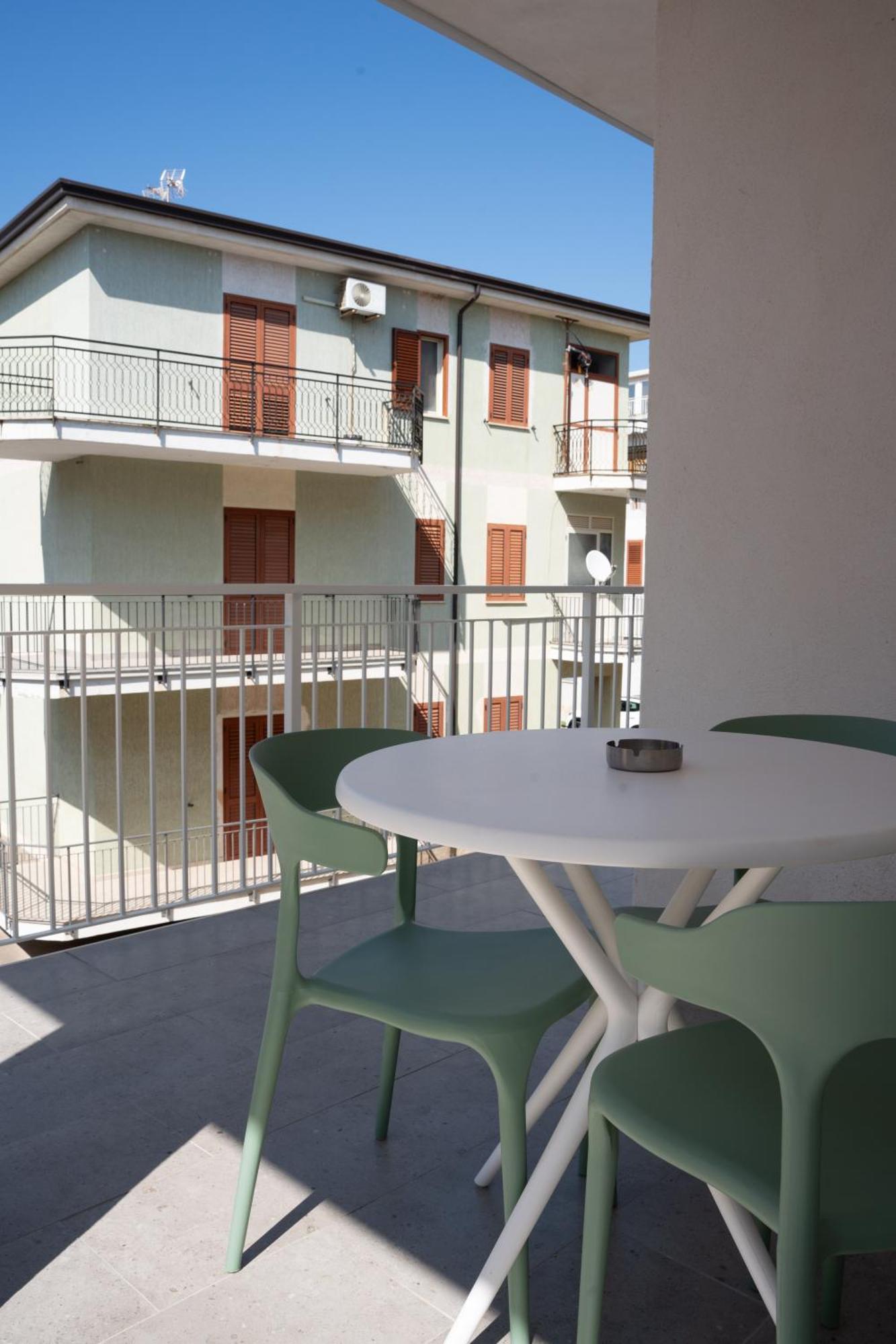 Ambrosia Room & Apartment Rossano Exterior foto